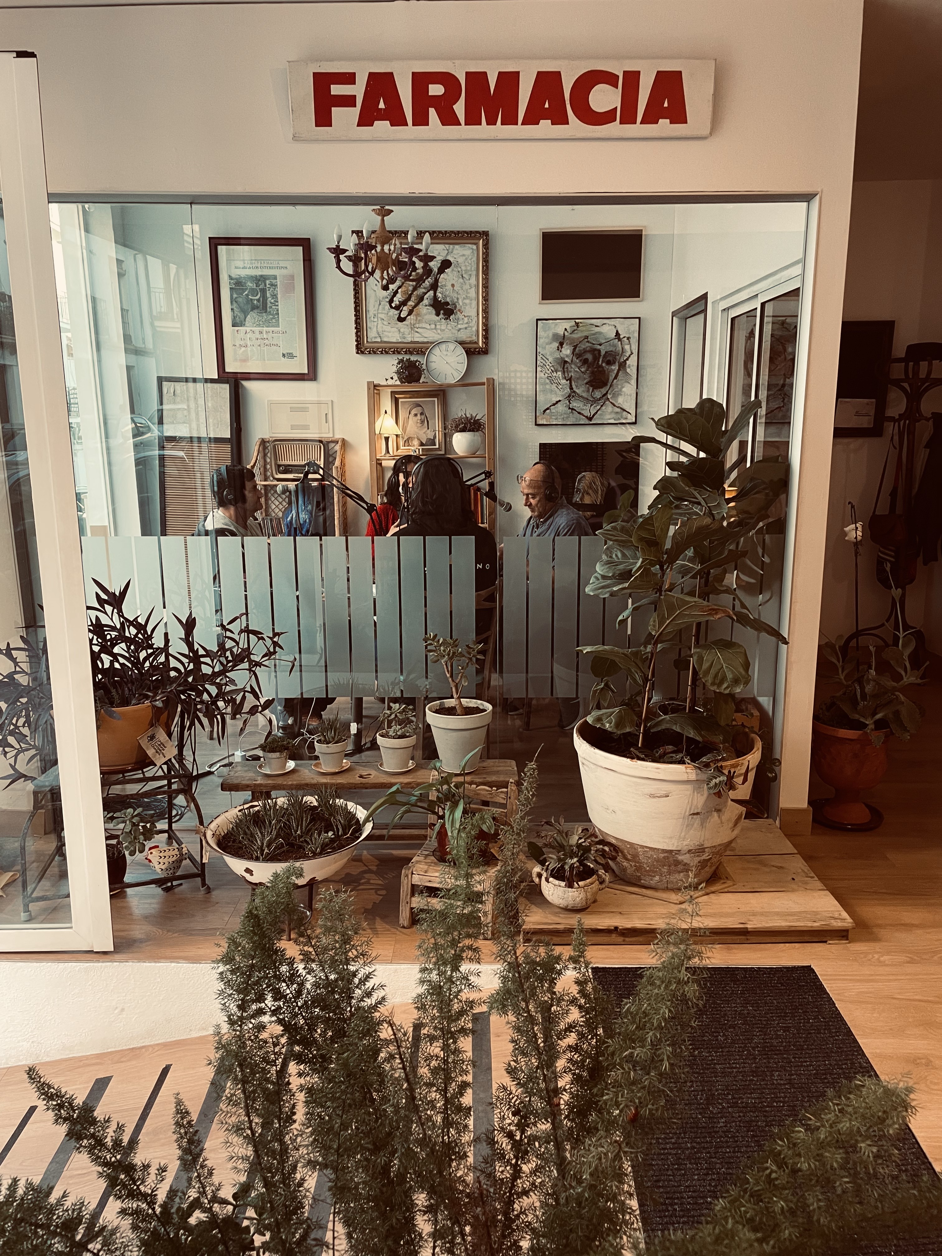 Vista detallada de Radio Farmacia 9