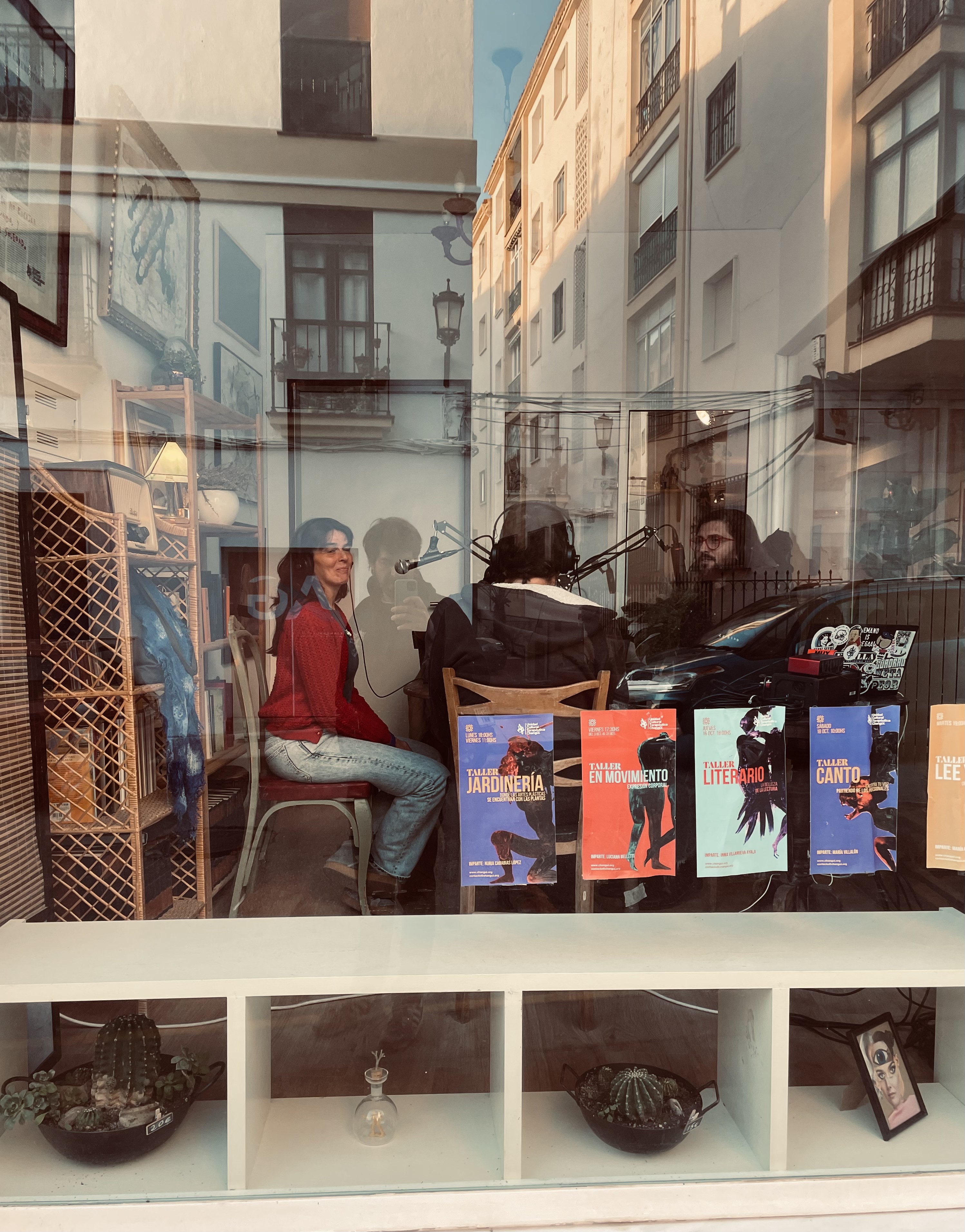 Vista detallada de Radio Farmacia 6